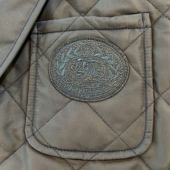 Burberry Men’s Diamond Quilted Thermoregulated Blazer - Picture 4 of 8